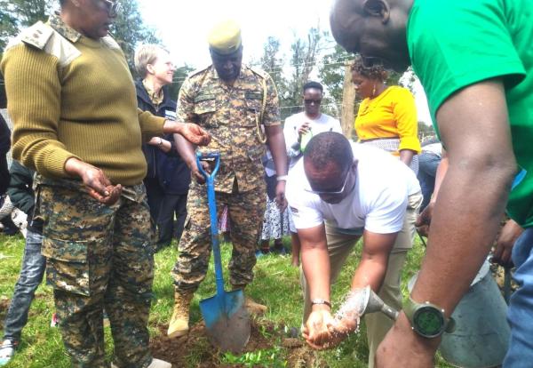 Tree-Planing-Excercise-during-International-Biosphere-Reserves-Day.