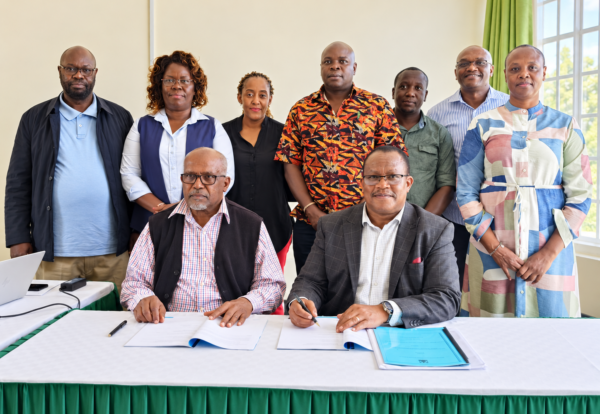 Signing of the KNATCOM - GoK PPC